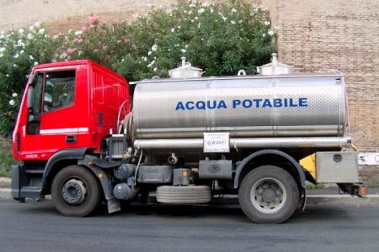 Modica, servizio trasporto acqua potabile con autobotte: le ultime news dal Comune