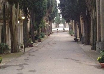 Modica, sospeso l'accesso ai veicoli al cimitero
