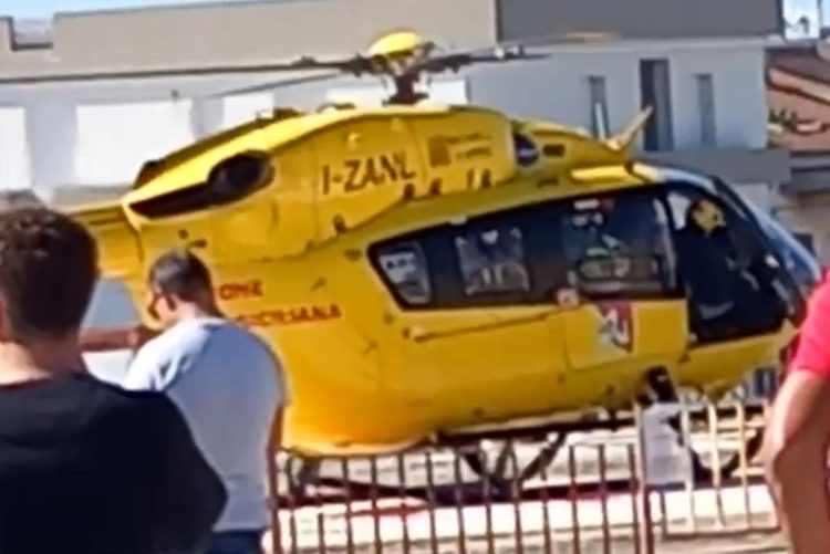 E' morto Salvatore Matarazzo: l'uomo caduto dal tetto di un capannone al mercato