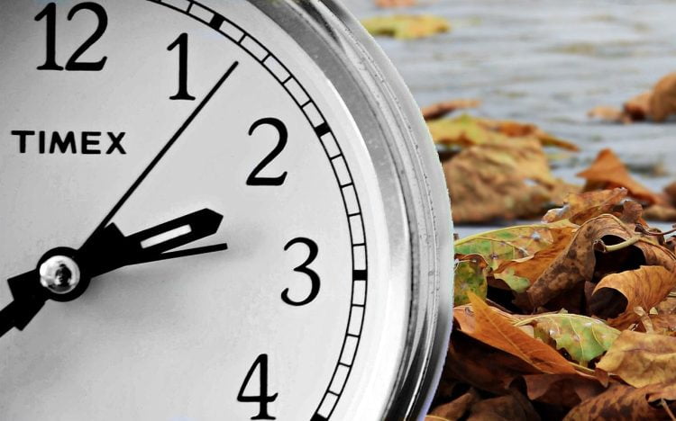 Ora solare 2022, ecco quando spostare le lancette dell'orologio