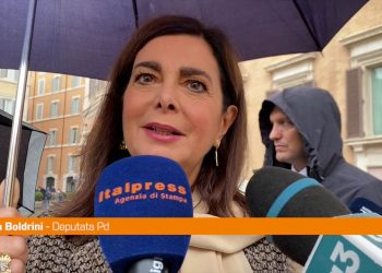 Boldrini “Presidenti Camere onorino la Costituzione”