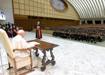 Papa: anche sacerdoti e suore hanno il vizio, state attenti il diavolo entra da lì