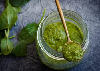 Pesto alla genovese, richiamo dal Ministero della Salute per rischio botulino