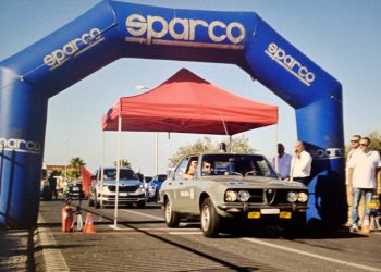 La storica Alfa Romeo Alfetta 1800 a Chiaramonte Gulfi