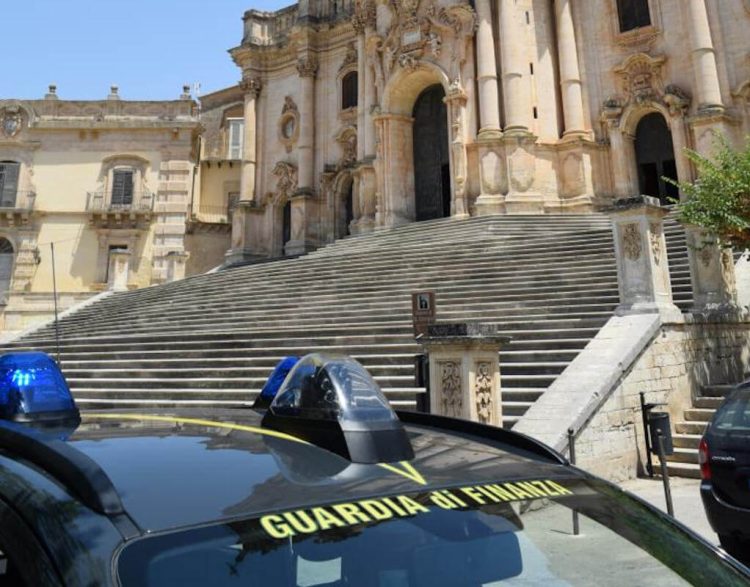 Modica, percepiva disoccupazione Naspi ma amministrava società a Malta: sequestrati 42 mila euro