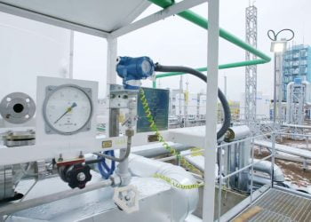 Energia, nessuno si salva da solo