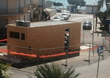 Marina di Ragusa sullo scatolone dell'ufficio turistico: la delusione del Comitato