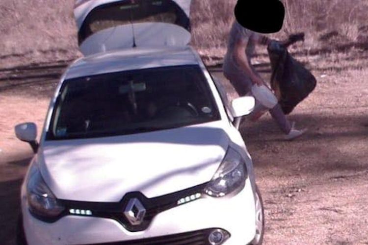 Ragusa, sequestro cautelare dei veicoli impiegati per l'abbandono dei rifiuti