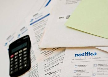 Rottamazione cartelle esattoriali, sanatoria debiti 2 mila euro: tetto al contante fino a 10 mila euro