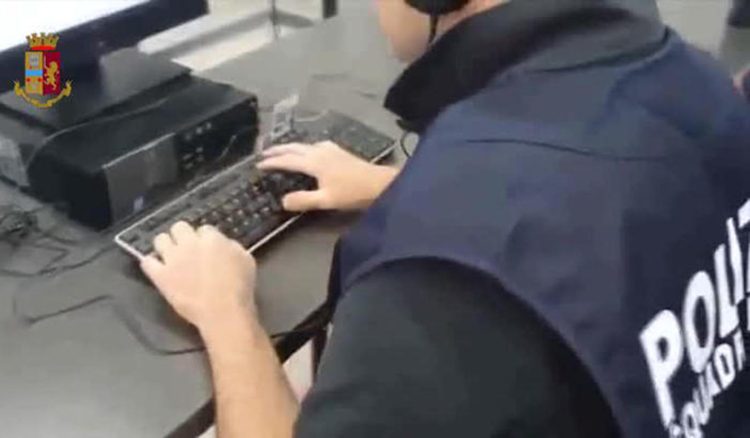 Spaccio e tentata estorsione, 17 misure nell'Agrigentino