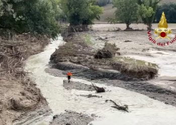 Alluvione nelle Marche, si cerca senza sosta la donna dispersa