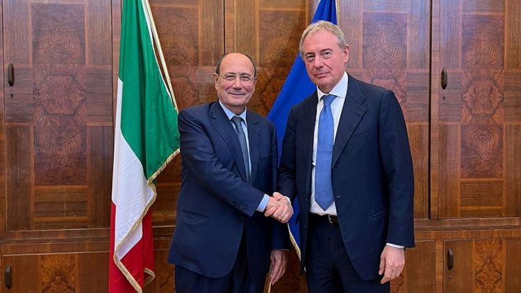 Lukoil, incontro Schifani-Urso “Il 18 novembre il tavolo a Roma”