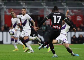 Altra vittoria last minute per il Milan, Fiorentina ko 2-1