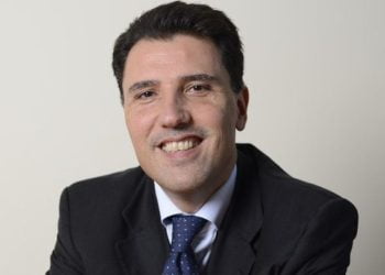 Corti (WindTre) “Agire su adeguamento limiti elettromagnetici”