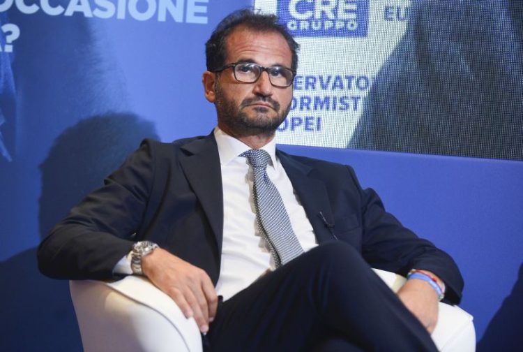 Covid, Gemmato “Senza vaccini sarebbe andata peggio? Non c’è prova”