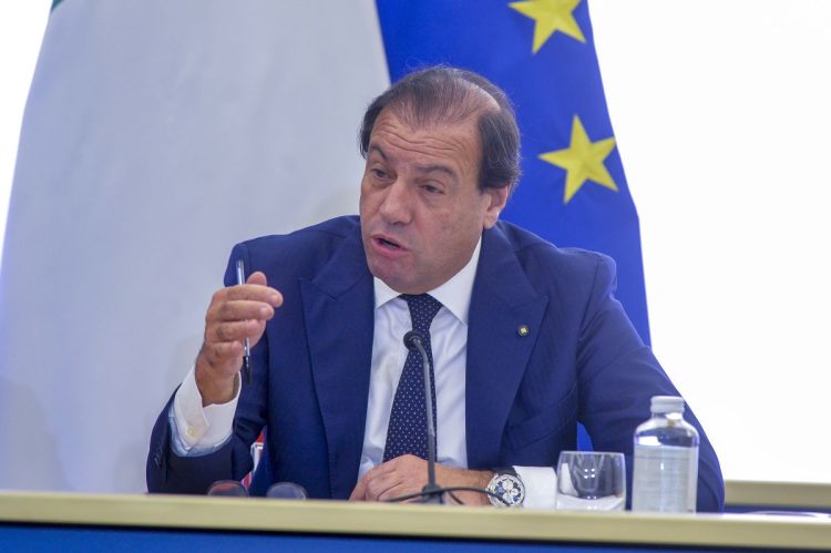 Manovra, Leo “Ora la tregua fiscale, riguarda 19 milioni di cartelle”