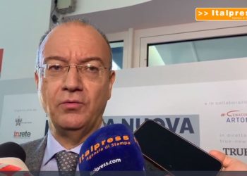 Valditara “Niente Reddito di Cittadinanza a chi lascia la scuola”