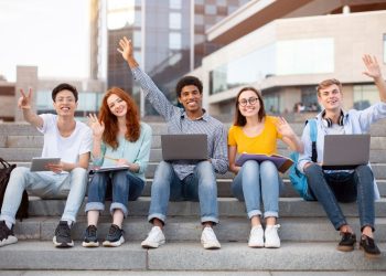 Unicredit rilancia la sua Fondazione, focus su giovani e istruzione