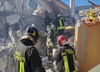 Esplosione in una casa nel nuorese, 2 feriti gravi e 2 dispersi