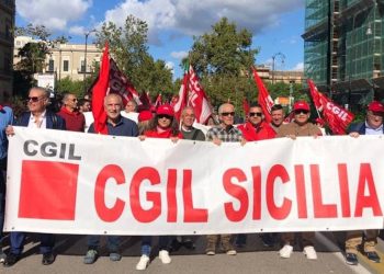 Caro bollette, CGIL Ragusa manifesta a Palermo