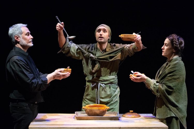 I mezzalira, panni sporchi fritti in casa a Ragusa