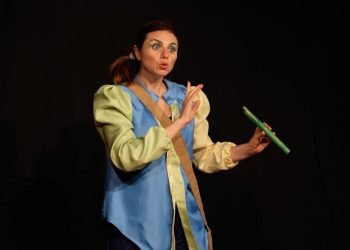 Teatro a Ragusa con Pinna di Hu