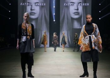 Moda, per il Black Friday vendite in linea con il 2021