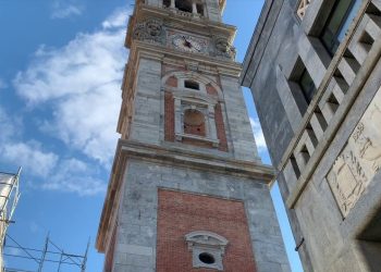 A Varese il commosso addio a Roberto Maroni