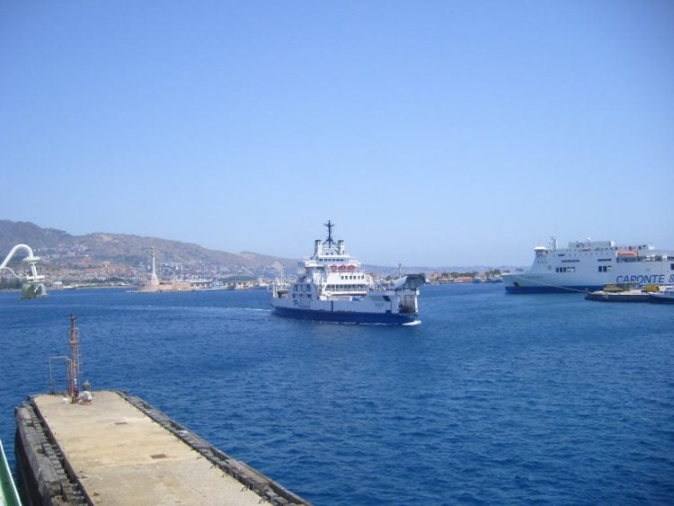 Protezione civile prova il sistema di allarme per maremoto sullo Stretto di Messina