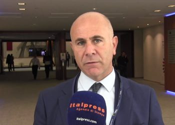 Migranti, De Meo “Da Italia fermezza ma nessuna frattura con l’Ue”