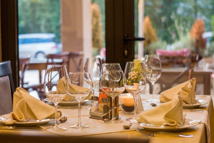 Agenzia delle Entrate: contributo a fondo perduto per ristoranti, bar e catering: come fare domanda