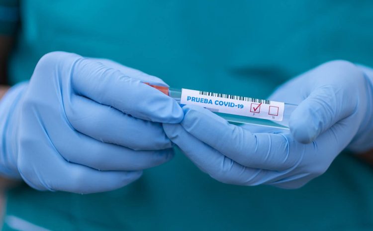 Covid, le news di oggi. Ragusa: calano i positivi