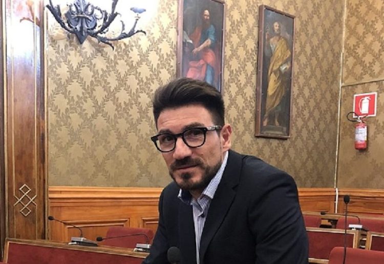 Ragusa, il consigliere Vitale stigmatizza l'uscita a vuoto dei Baroniani