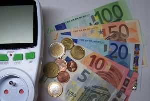 Bonus bollette da 115 euro: a chi spetta e come funziona