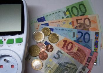 Bonus bollette da 115 euro: a chi spetta e come funziona