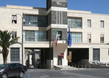 Gdf Ragusa, scoperti lavoratori in nero in serre agricole a Vittoria: denunce e sanzioni