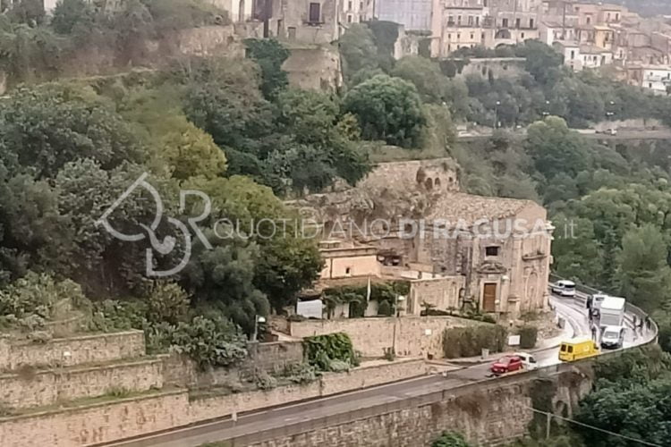 Incidente stradale oggi a Ragusa Ibla