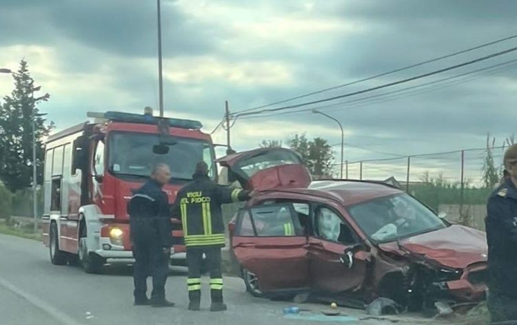 Incidente stradale sulla Vittoria-Acate: 3 feriti