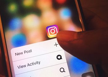 Instagram cambia: documento o video selfie per verificare età