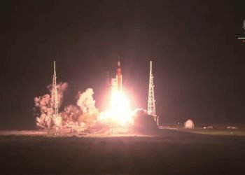 Artemis 1, sulla Luna con un razzo alto come un palazzo di 30 piani