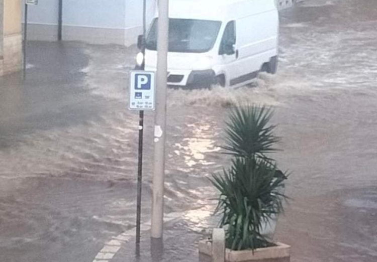 Allerta maltempo a Pozzallo: limitare le uscite di casa per lo stretto necessario