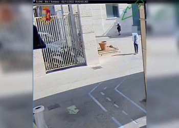 Aggredisce anziana a Palermo per rubarle pensione,  arrestato 49enne