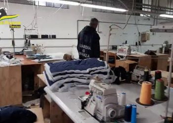 Sequestrato laboratorio tessile nel trevigiano, 2,6 mln di tasse evase
