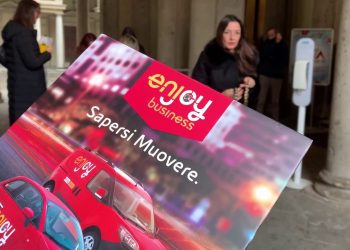 Milano, il car sharing di Eni diventa elettrico