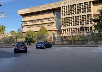 Furti e ricettazione di auto, sgominata banda nel Catanese