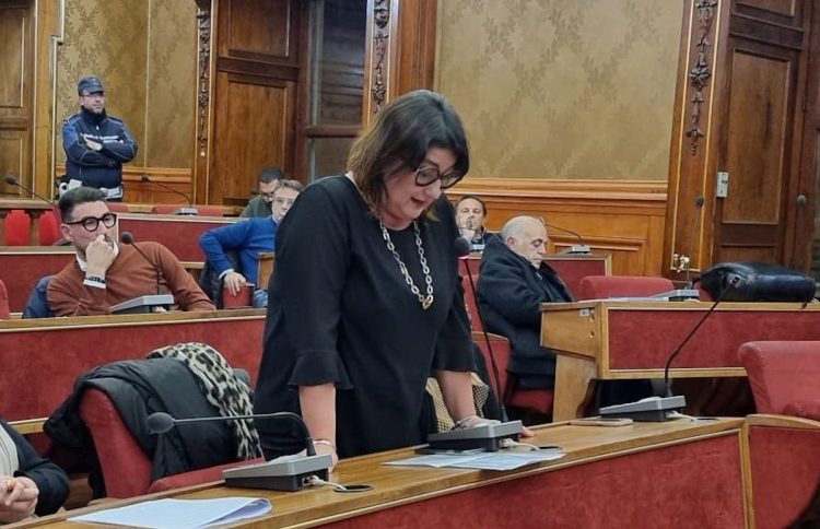 Ragusa, la consigliera Raimonda Salomone aderisce a Territorio