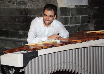 Ritmo e i virtuosismi del percussionista marimbista Rosario Gioeni per il pubblico di Melodica
