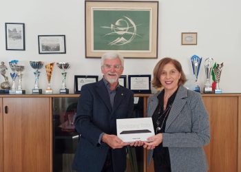 Il Rotary Club di Ragusa dona 3 tablet al Ferraris di Ragusa