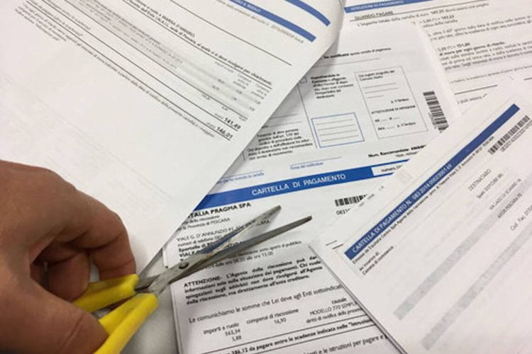 Rottamazione quater e pace fiscale nel decreto Aiuti: condono, saldo e stralcio fino a 1.000 euro