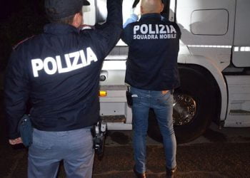 Scafisti partivano da Gela per prendere migranti in Tunisia: 18 arresti